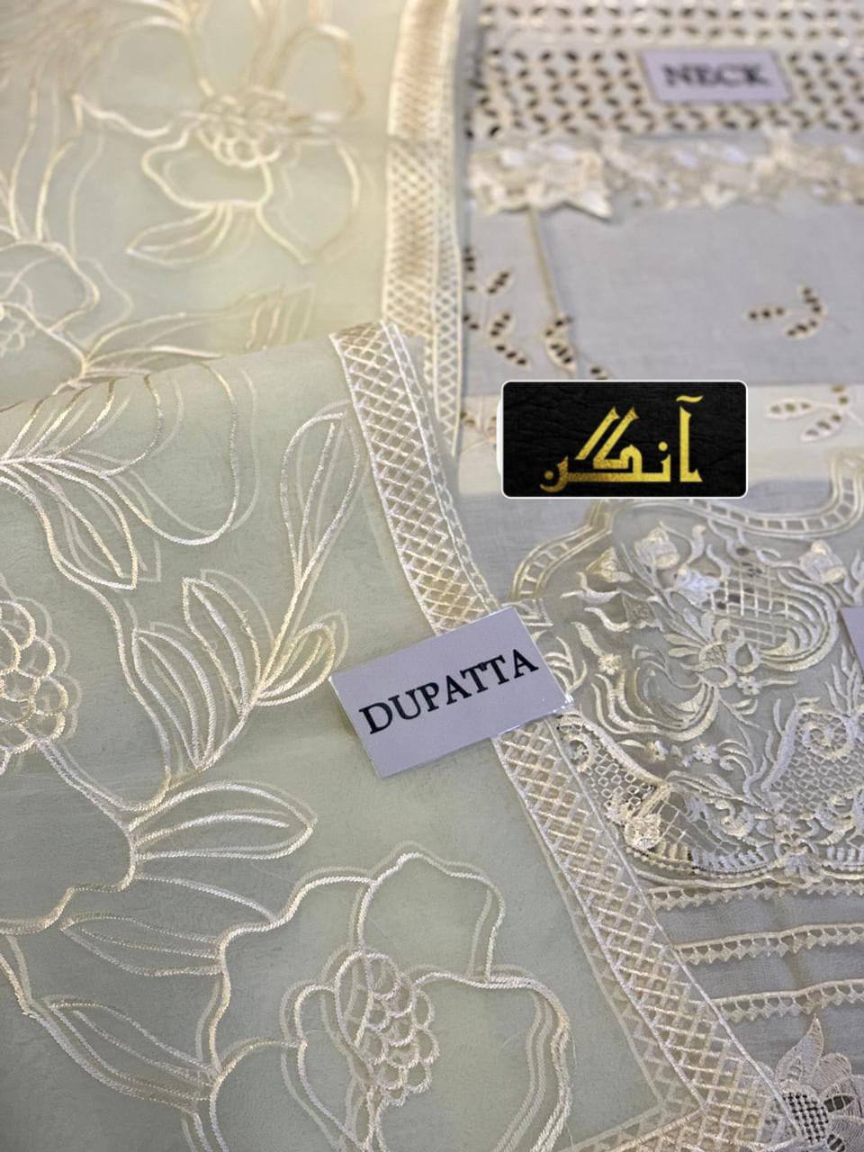*MUSHQ* lawn cotton chikankari embroidered luxury unstiched 3pc✓