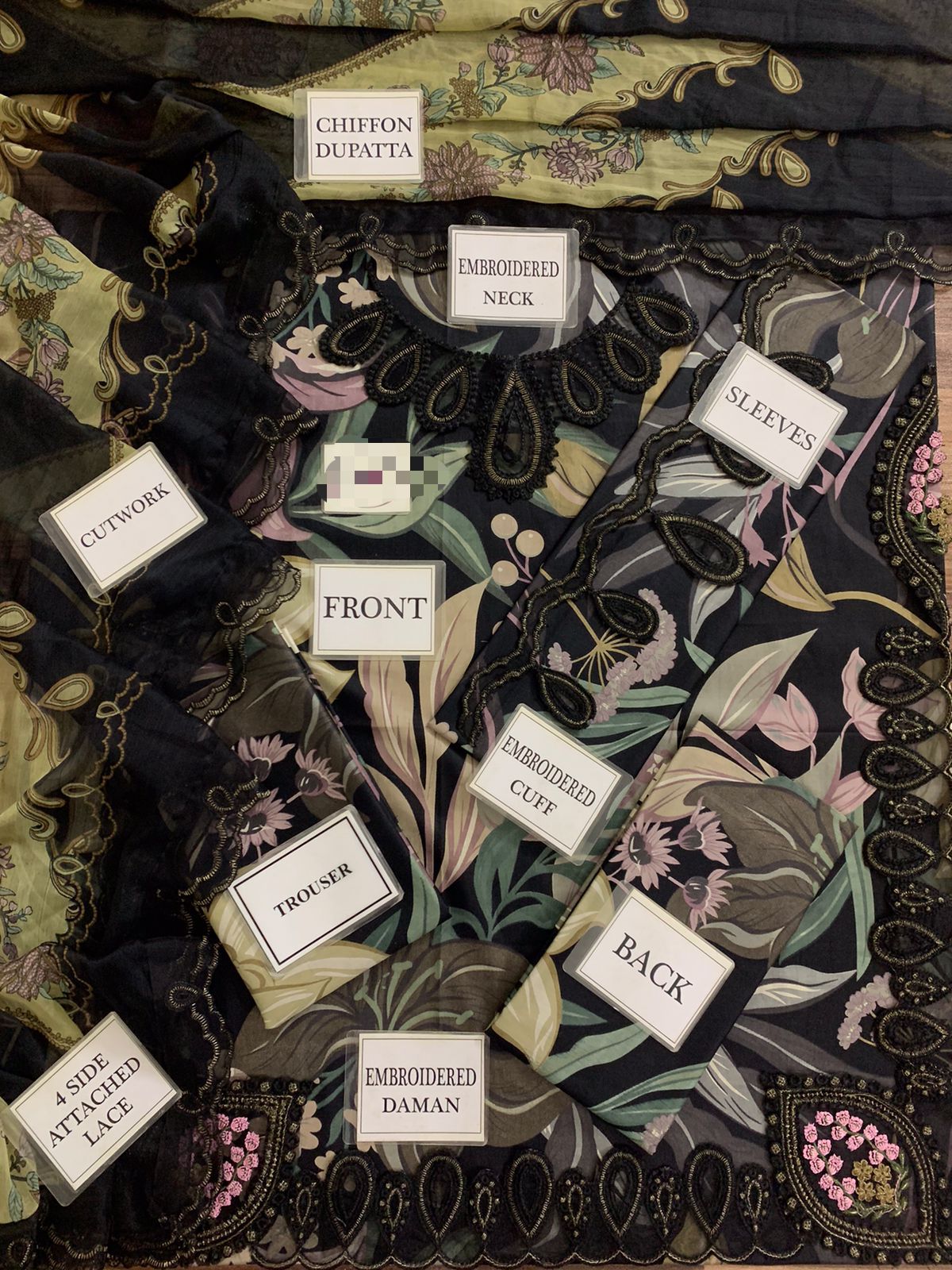 LUXURY LAWN COLLECTION 3PC SUIT