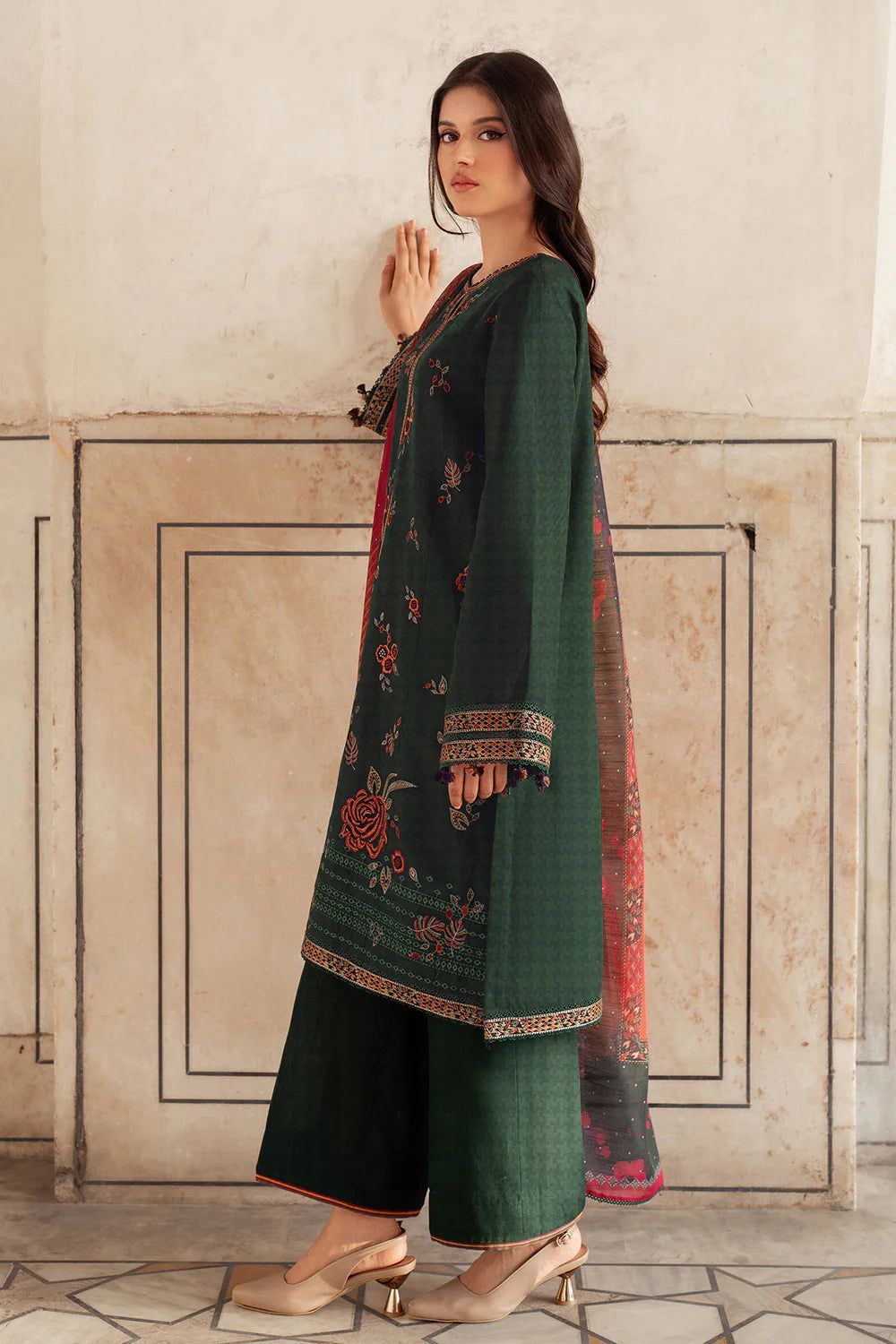 𝘽𝙧𝙖𝙣𝙙 : jazmin 𝙎𝙩𝙪𝙛𝙛: lawn 3pc