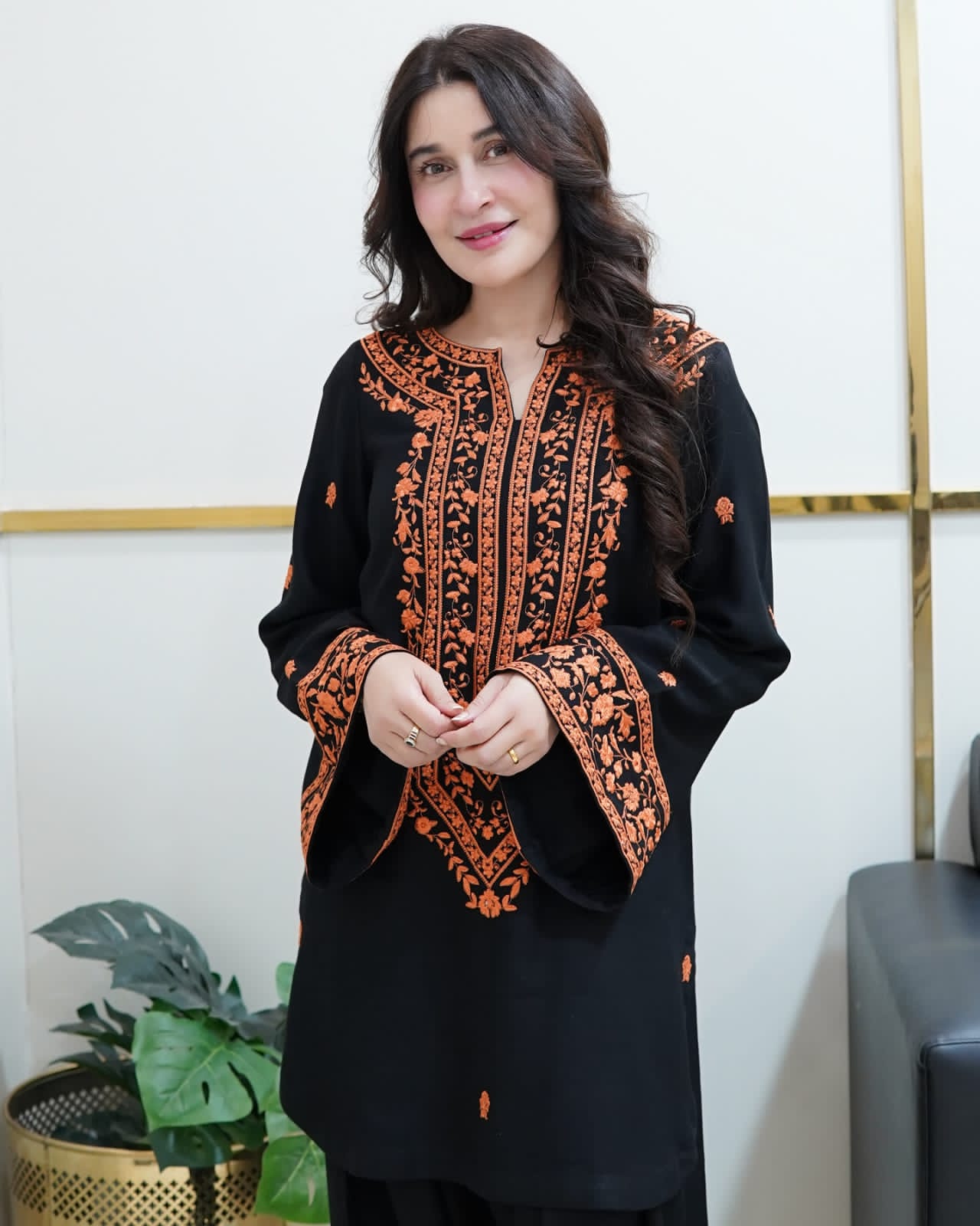 BLACK LUX 2PC STICHED SUIT
