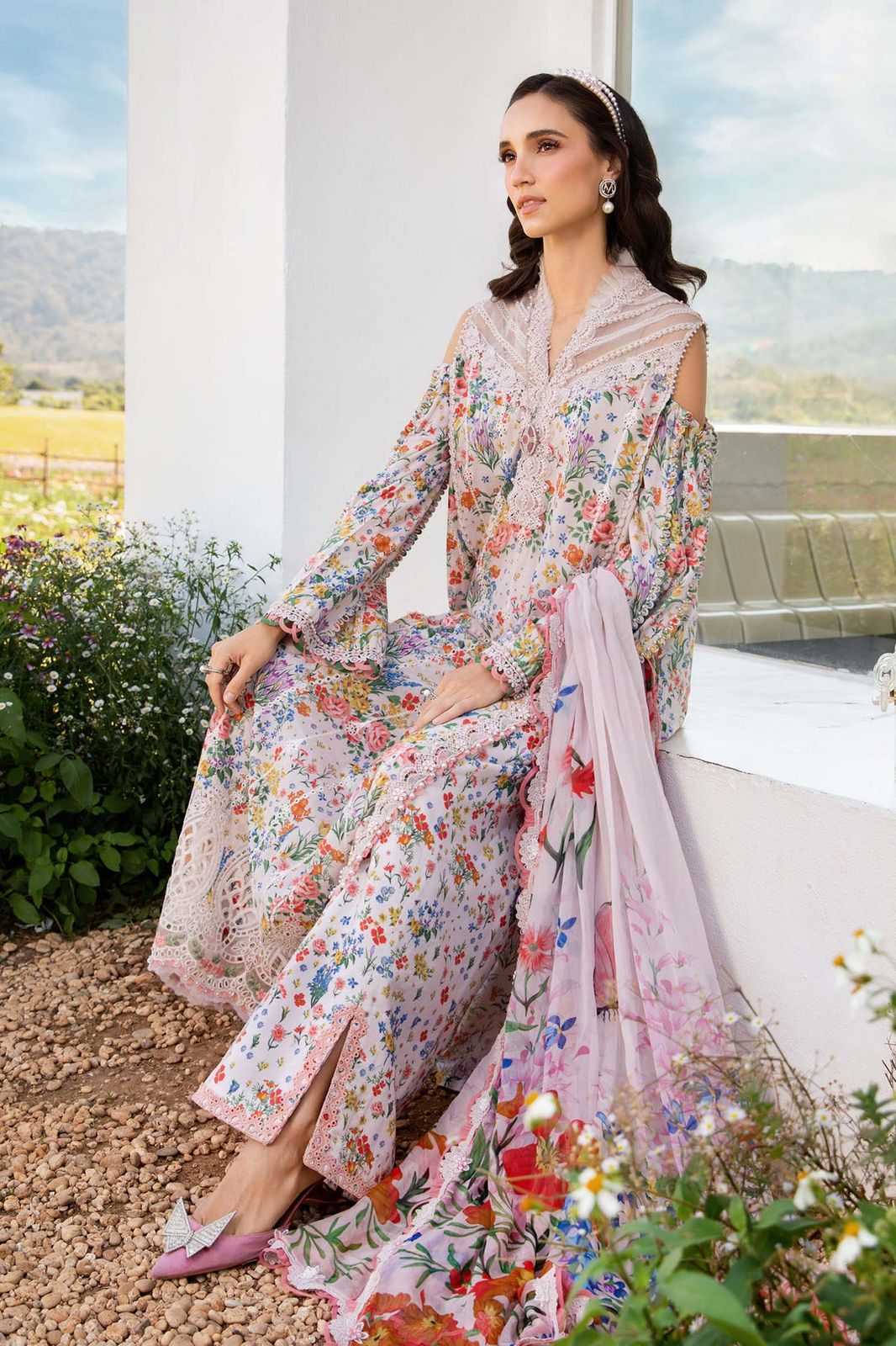 MARIA B LAWN &CHIFFION EMBROIDERY COLLECTION